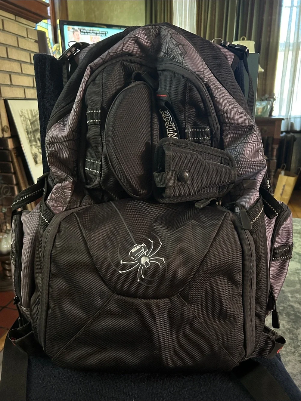 Spyderwire Large Black and Gray Men's Fishing Tackle Soft Sided Backpack